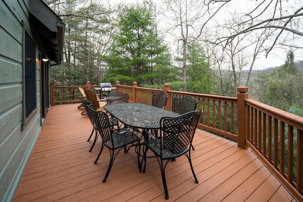 Wrap-Around Porch, Hot Tub And Game Room Blowing Rock Exterior foto